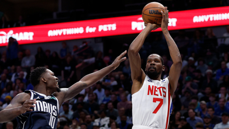 Why the Mid-Range Shot Is Making a Surprising Comeback in the NBA